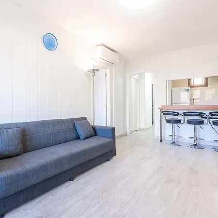 Auge 4-a Levante Apartment